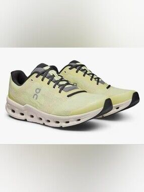 On Running  Cloudgo Women's Hay Sand Size 7